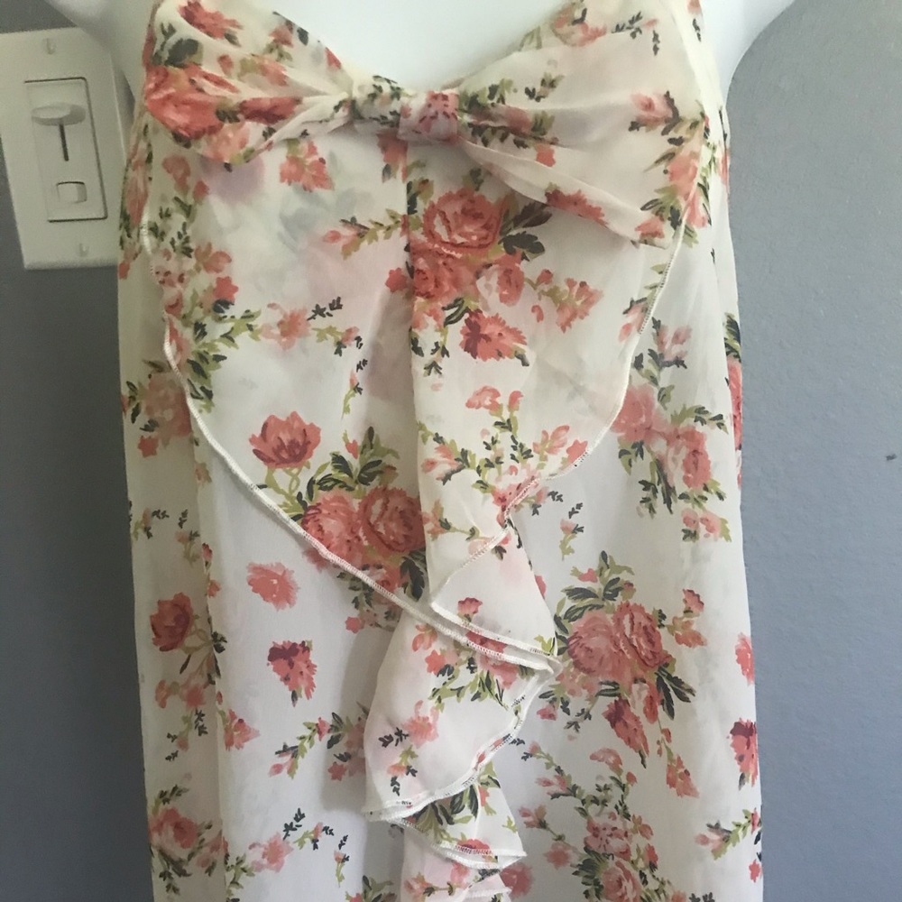 Floral Top - Picture 6 of 12
